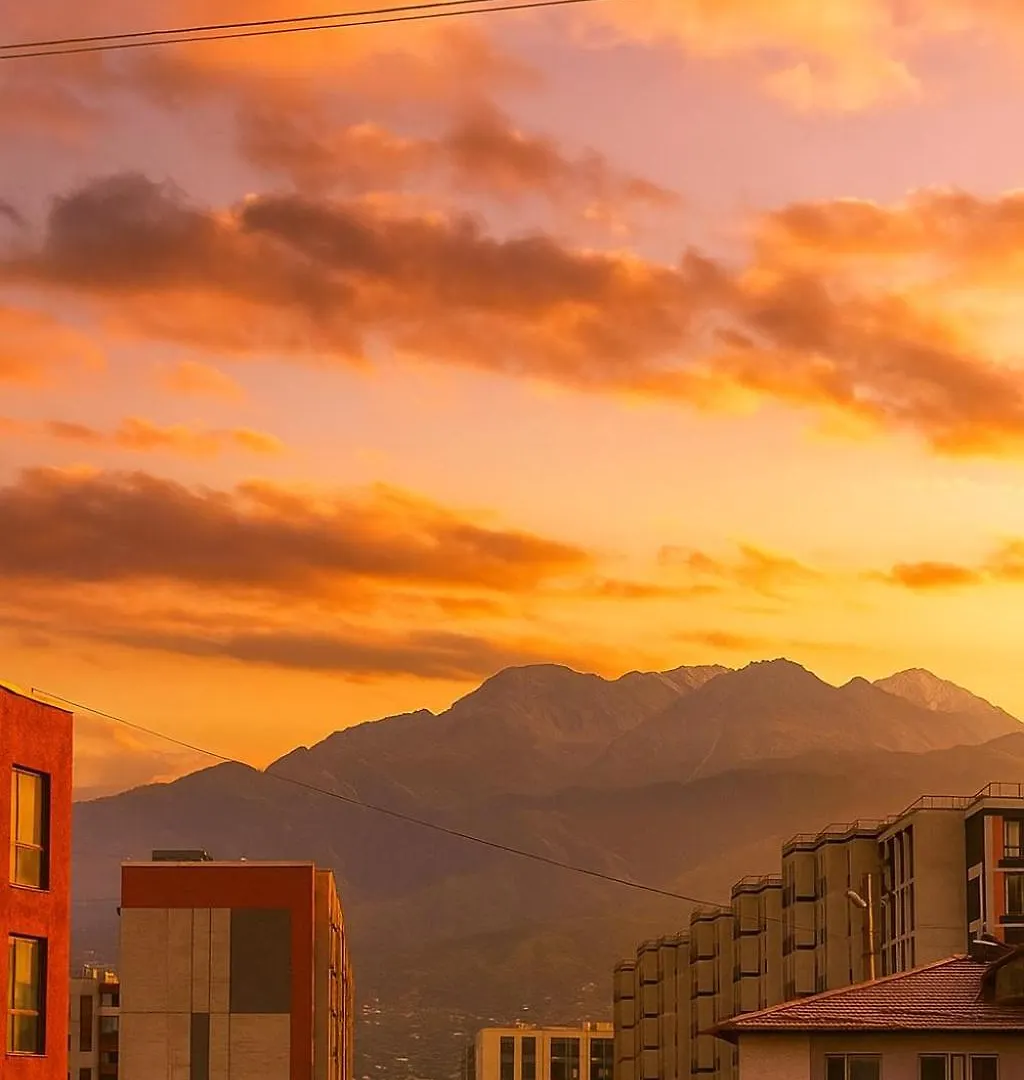 Cozy Almaty Escape Lejlighed